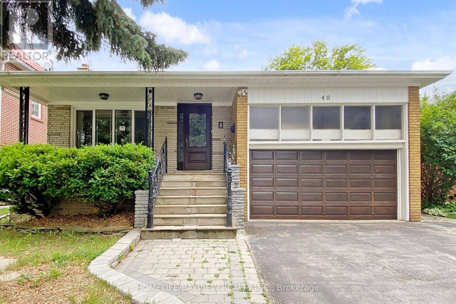 Toronto (bayview Woods-steeles), ON M2K2H3,40 TOLLERTON AVENUE