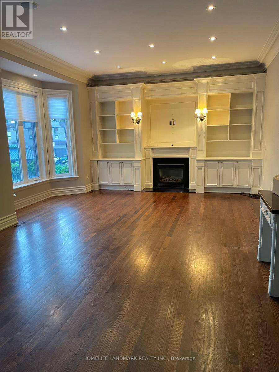 Toronto (lansing-westgate), ON M2N1G2,135 Florence AVE #ensuite