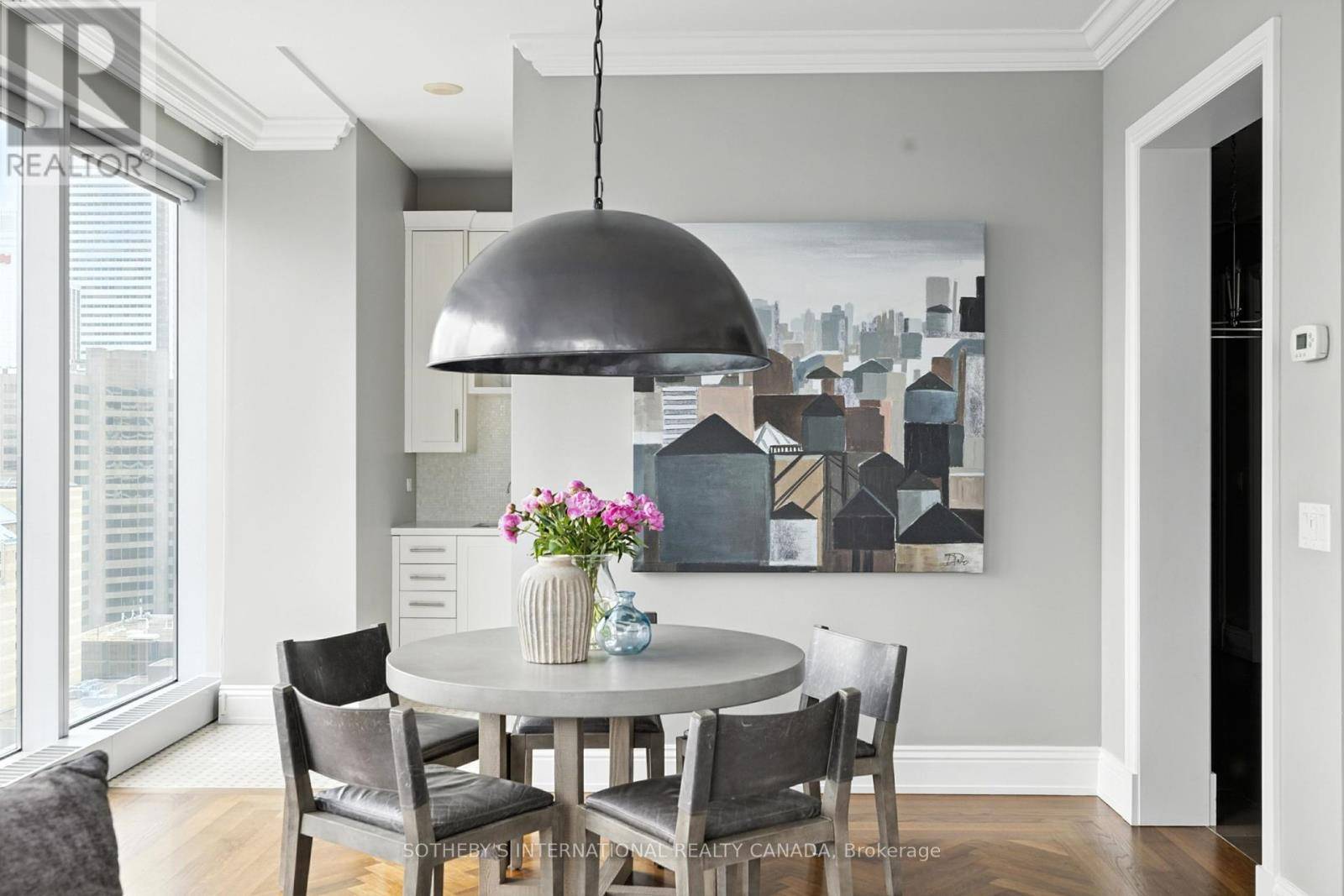 Toronto (waterfront Communities), ON M5V0A1,183 Wellington ST West #2501