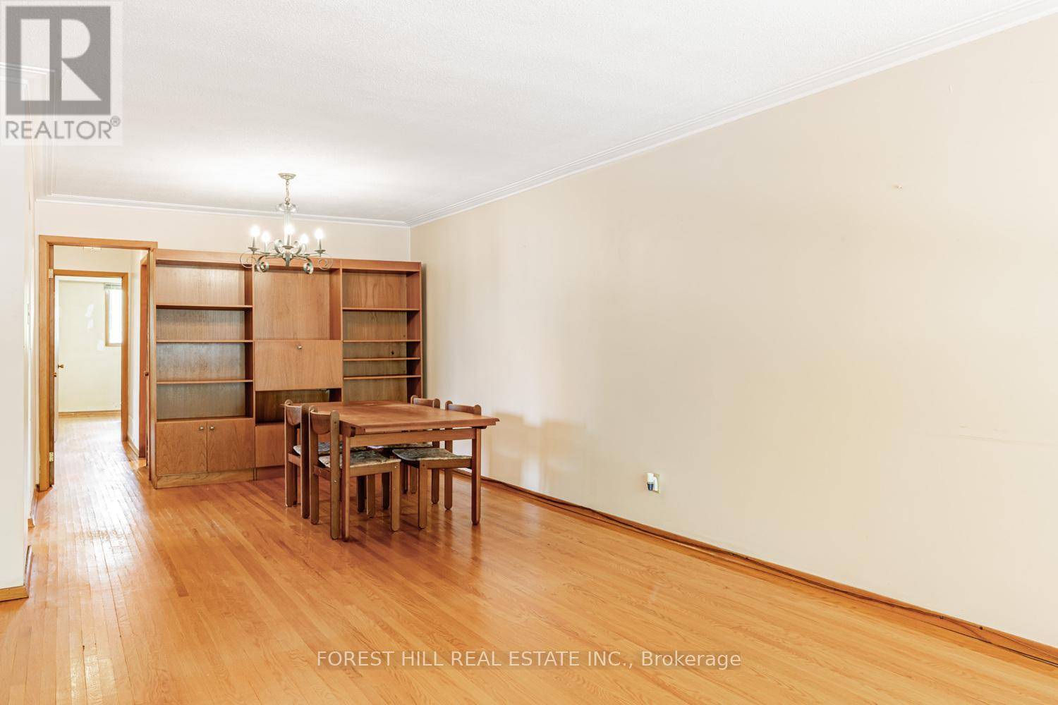 Toronto (bayview Woods-steeles), ON M2H1N8,57 JAMES GRAY DRIVE