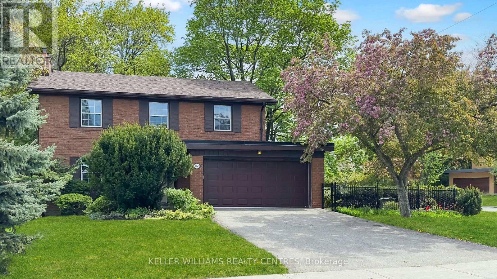 Toronto (st. Andrew-windfields), ON M2L2T2,163 WOODSWORTH ROAD