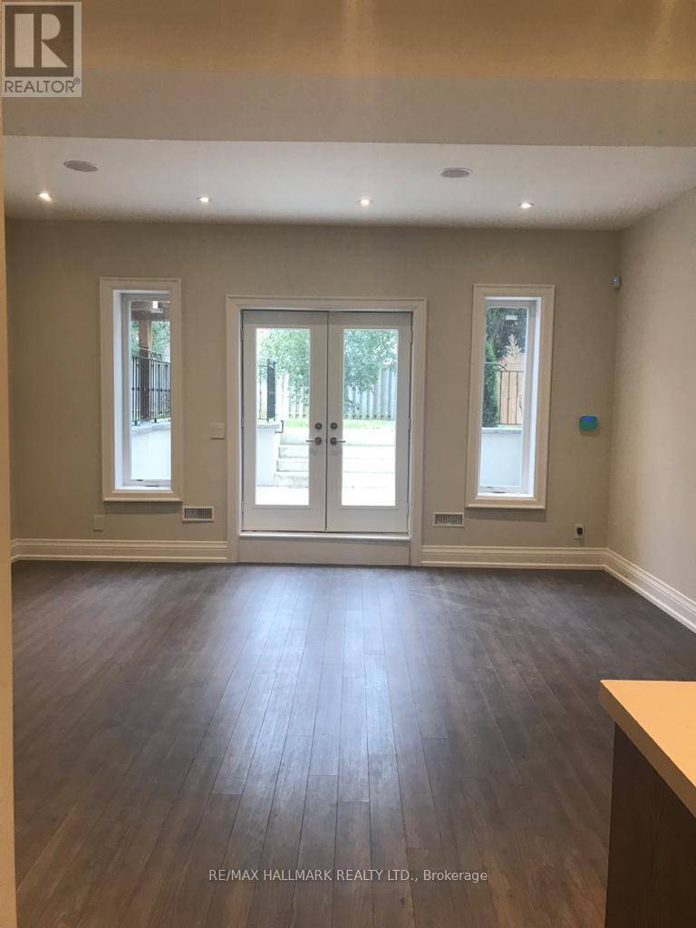 Toronto (willowdale West), ON M2R1E6,319 Churchill AVE ##Basement
