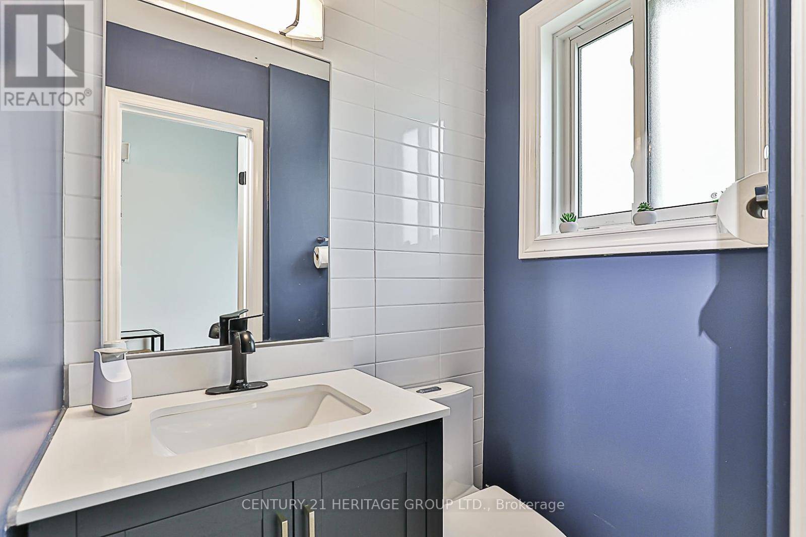 Toronto (westminster-branson), ON M2R3H5,4 Vale Carse WAY #26