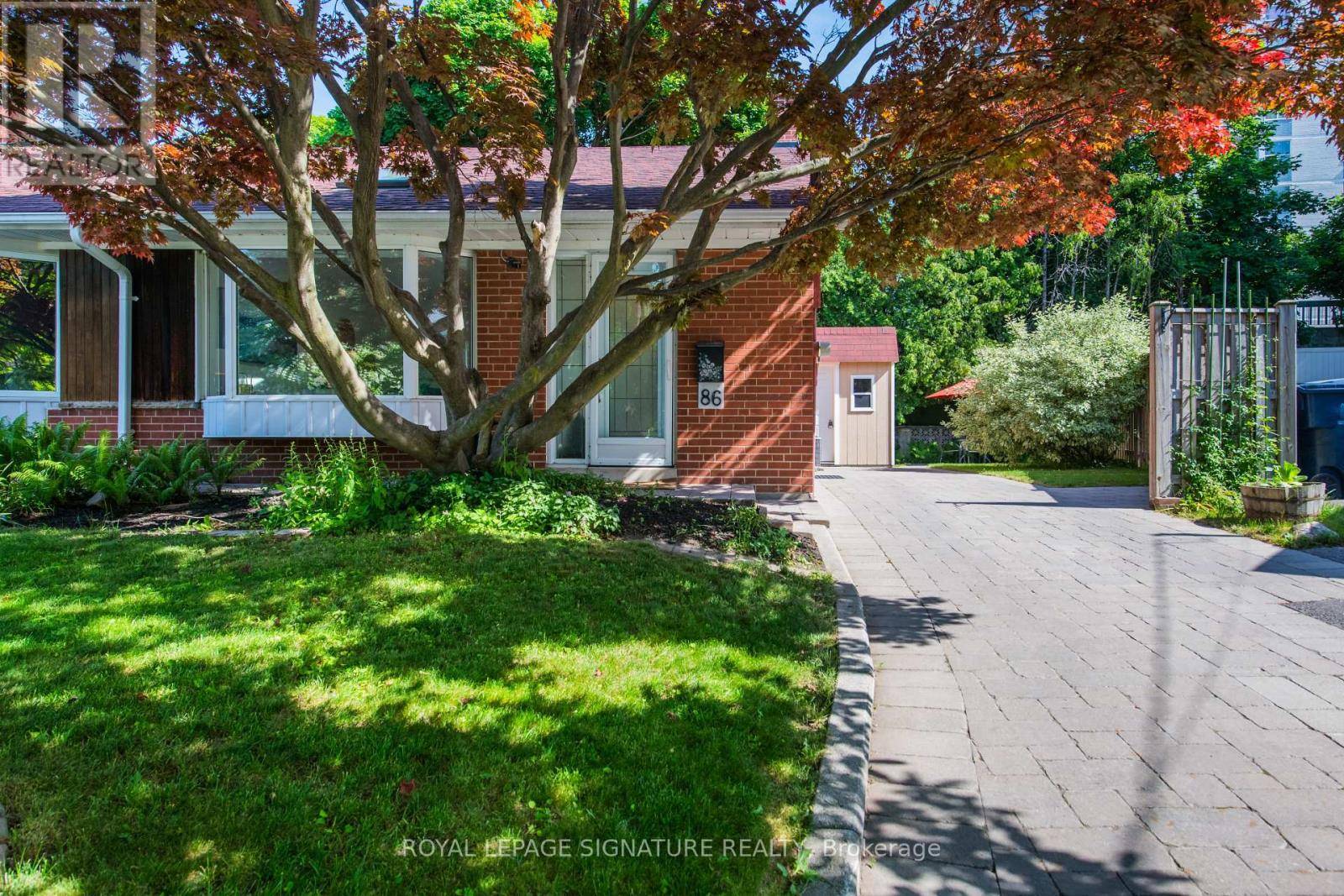 Toronto (victoria Village), ON M4A2K5,86 MURELLEN CRESCENT