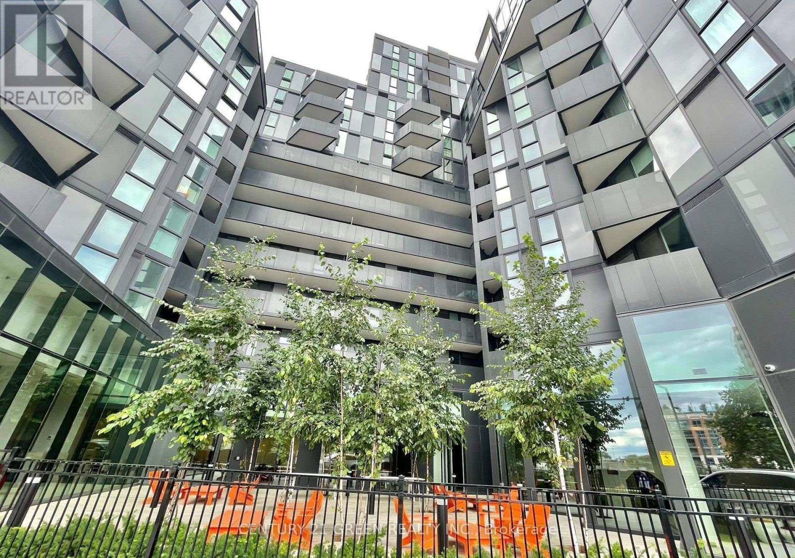 Toronto (clanton Park), ON M3H0E3,30 East Tretti WAY #502