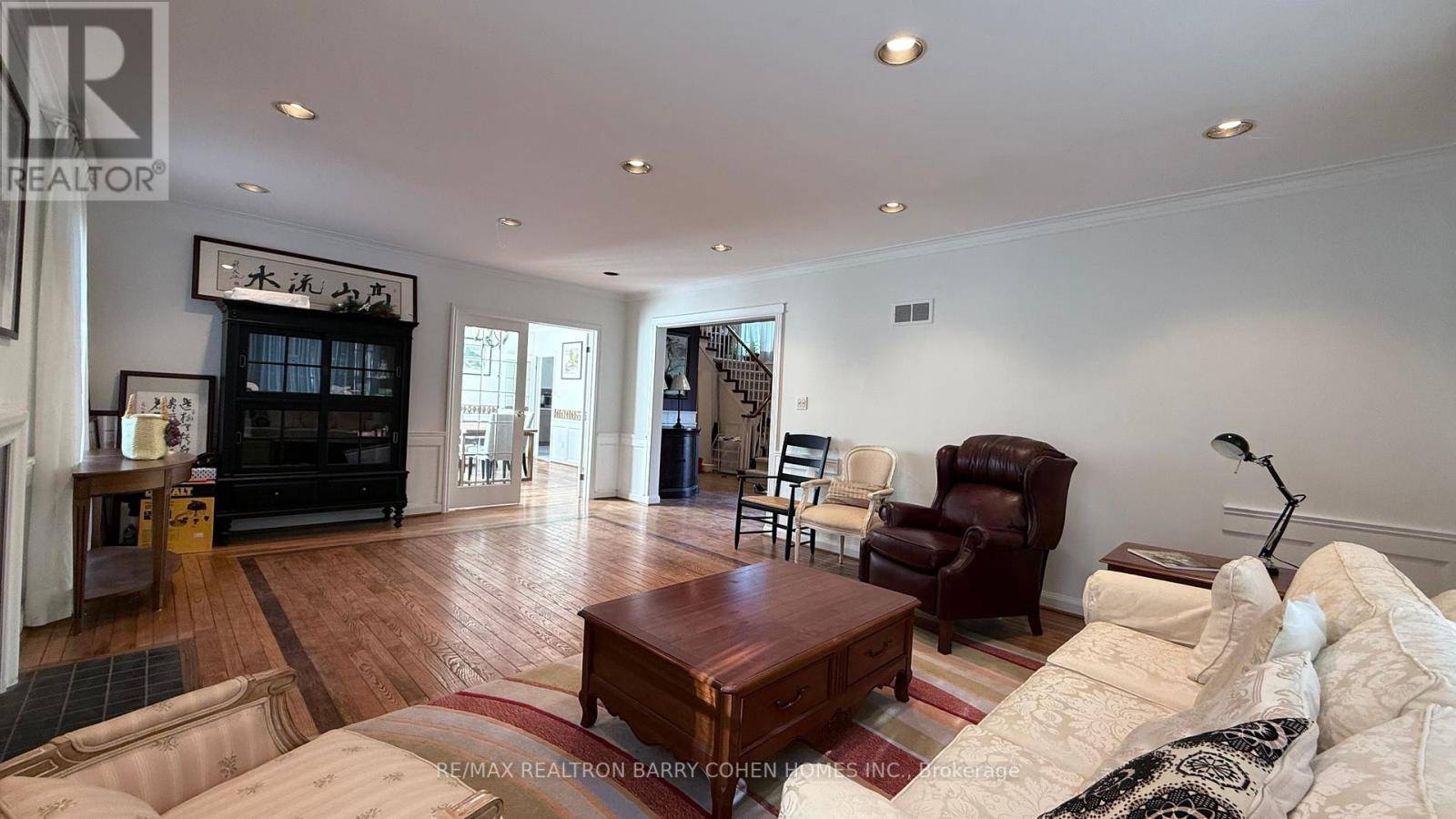Toronto (bridle Path-sunnybrook-york Mills), ON M2L1N9,37 WILKET ROAD