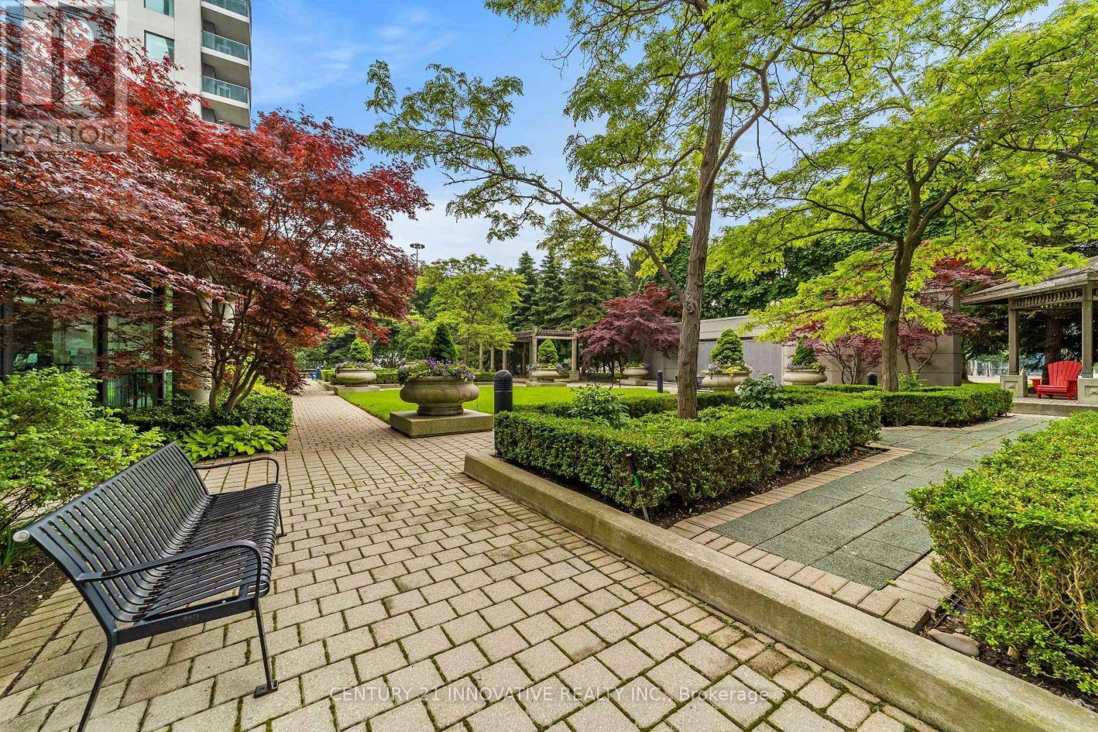 Toronto (willowdale East), ON M2N7B5,28 Harrison Garden BLVD #1508