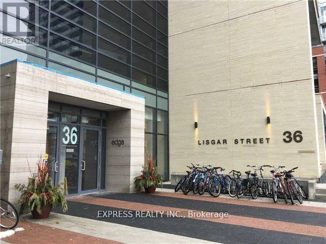 Toronto (little Portugal), ON M6J0C7,36 Lisgar ST #Lph02
