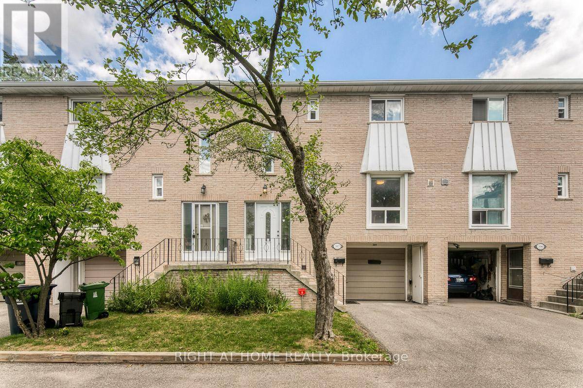 Toronto (hillcrest Village), ON M2H1G6,19 Liszt Gate #307