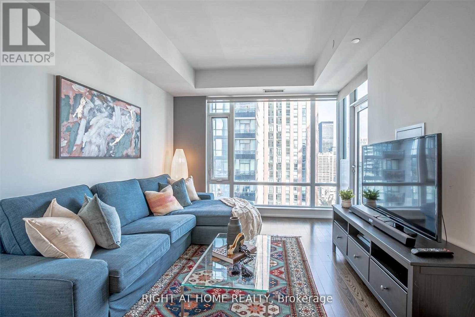 Toronto (waterfront Communities), ON M5V0B8,21 Widmer ST #3007
