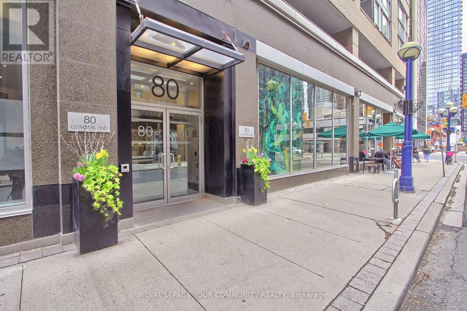 Toronto (annex), ON M5R3V1,80 cumberland ST #501