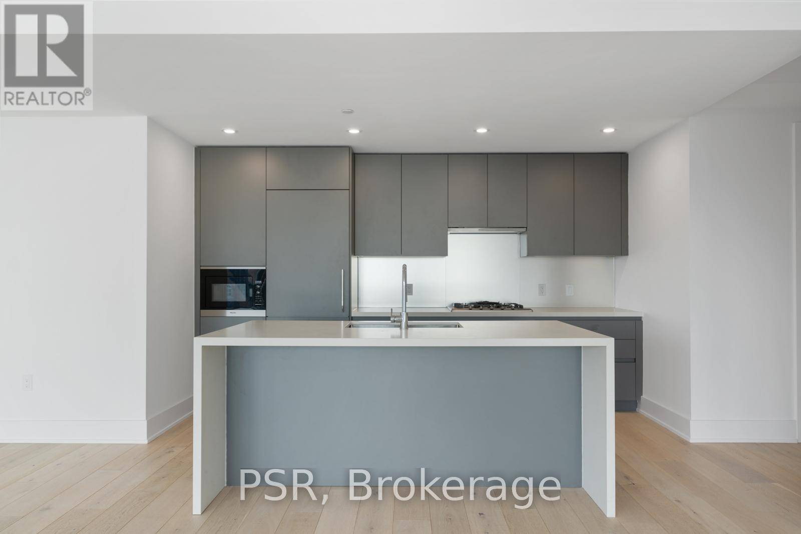 Toronto (annex), ON M5R1K6,346 Davenport RD #304