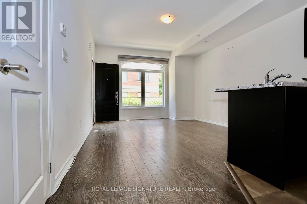 Toronto (newtonbrook West), ON M2M0B4,39 Drewry AVE #Th27