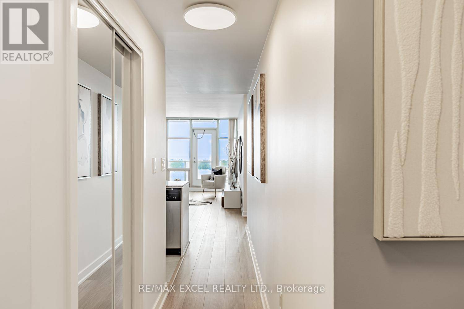 Toronto (waterfront Communities), ON M5V3V2,10 Navy Wharf CT #3511
