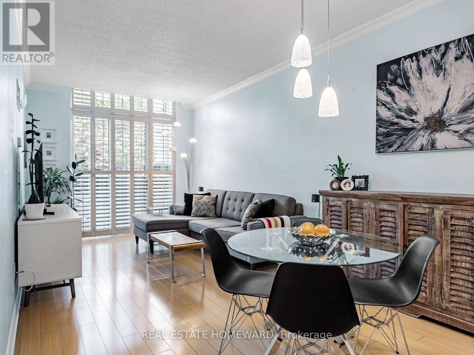 Toronto (mount Pleasant West), ON M4S3H6,195 Merton ST #108