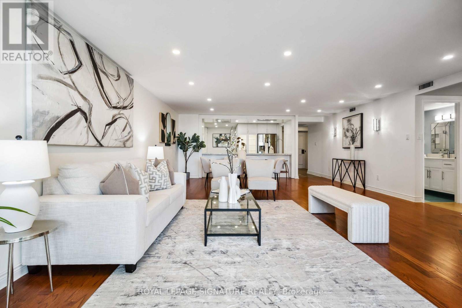 Toronto (moss Park), ON M5A4H9,160 Frederick ST #703