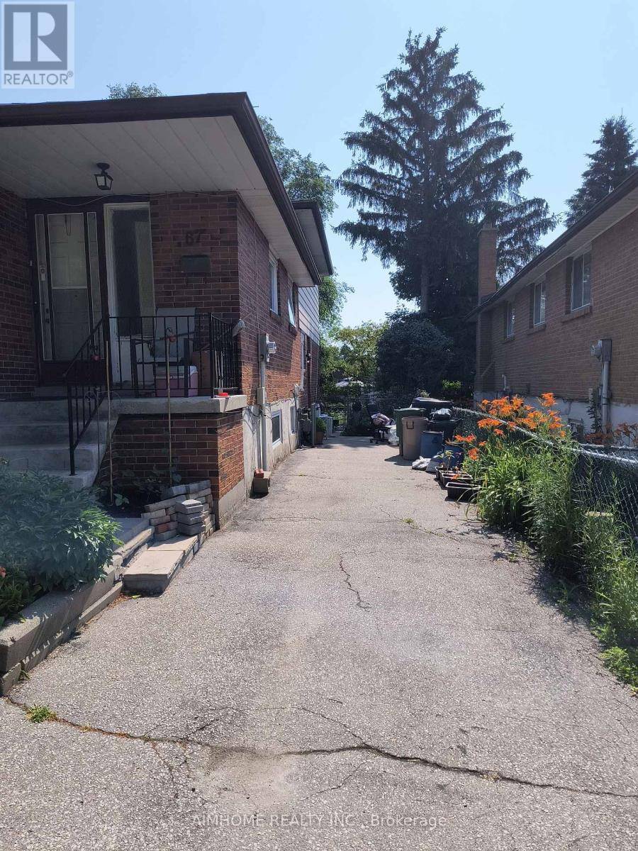 Toronto (hillcrest Village), ON M2H2M9,67 Mentor BLVD East #BSMT