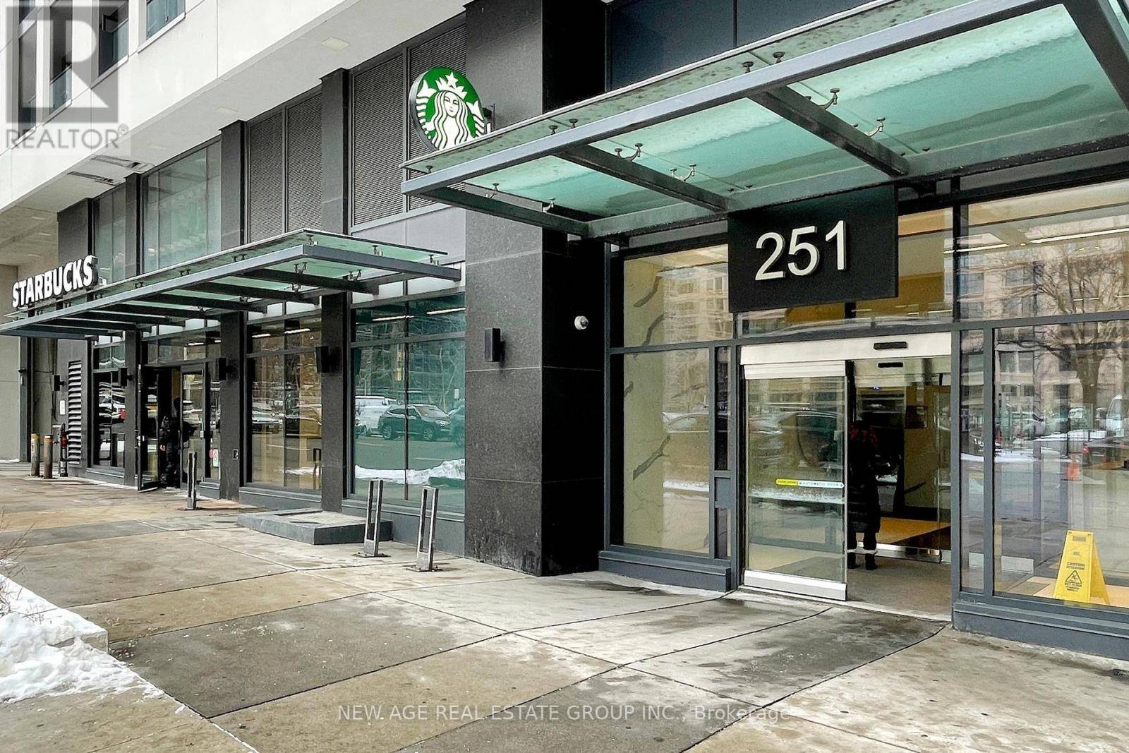 Toronto (moss Park), ON M5B2C2,251 Jarvis ST East #4807