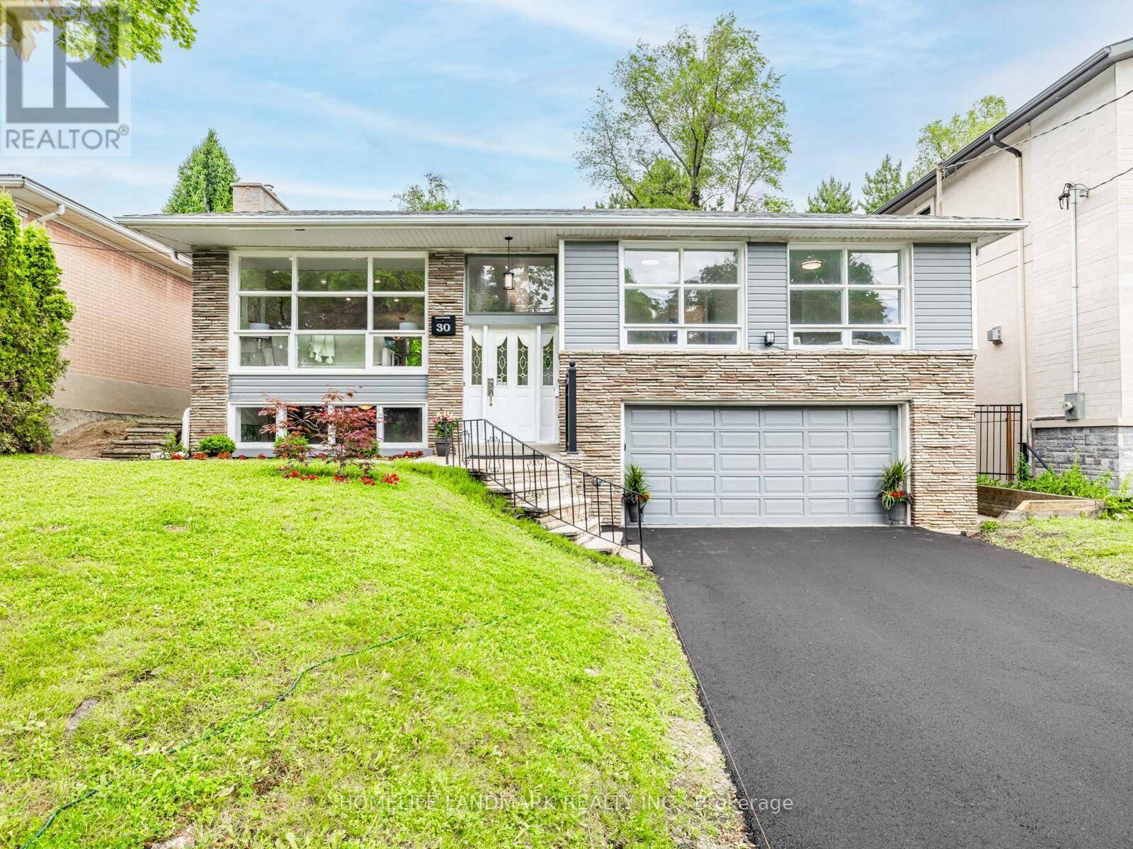 Toronto (bayview Village), ON M2K1Y7,30 BURLEIGH HEIGHTS DRIVE