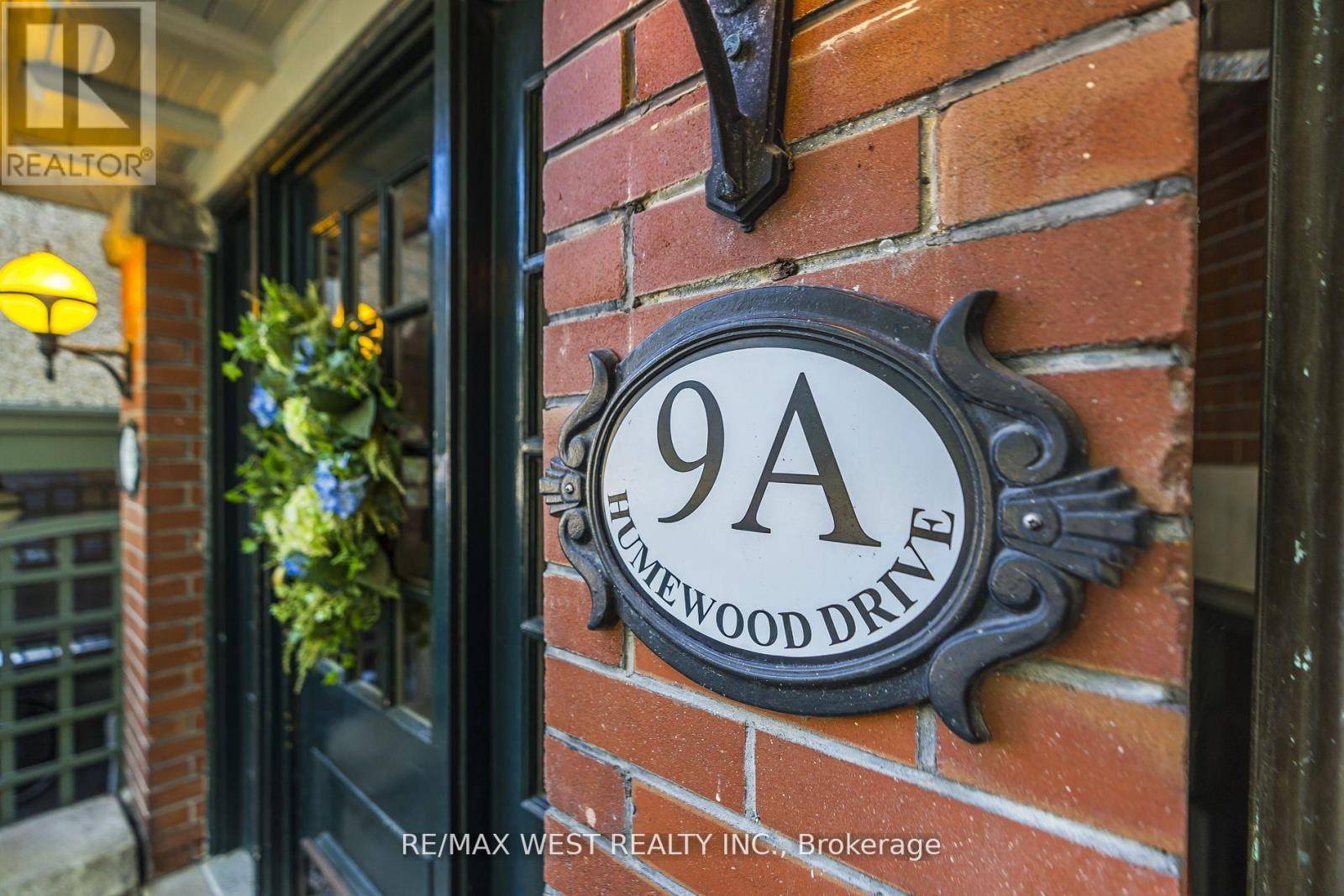 Toronto (humewood-cedarvale), ON M6C1C9,9A HUMEWOOD DRIVE