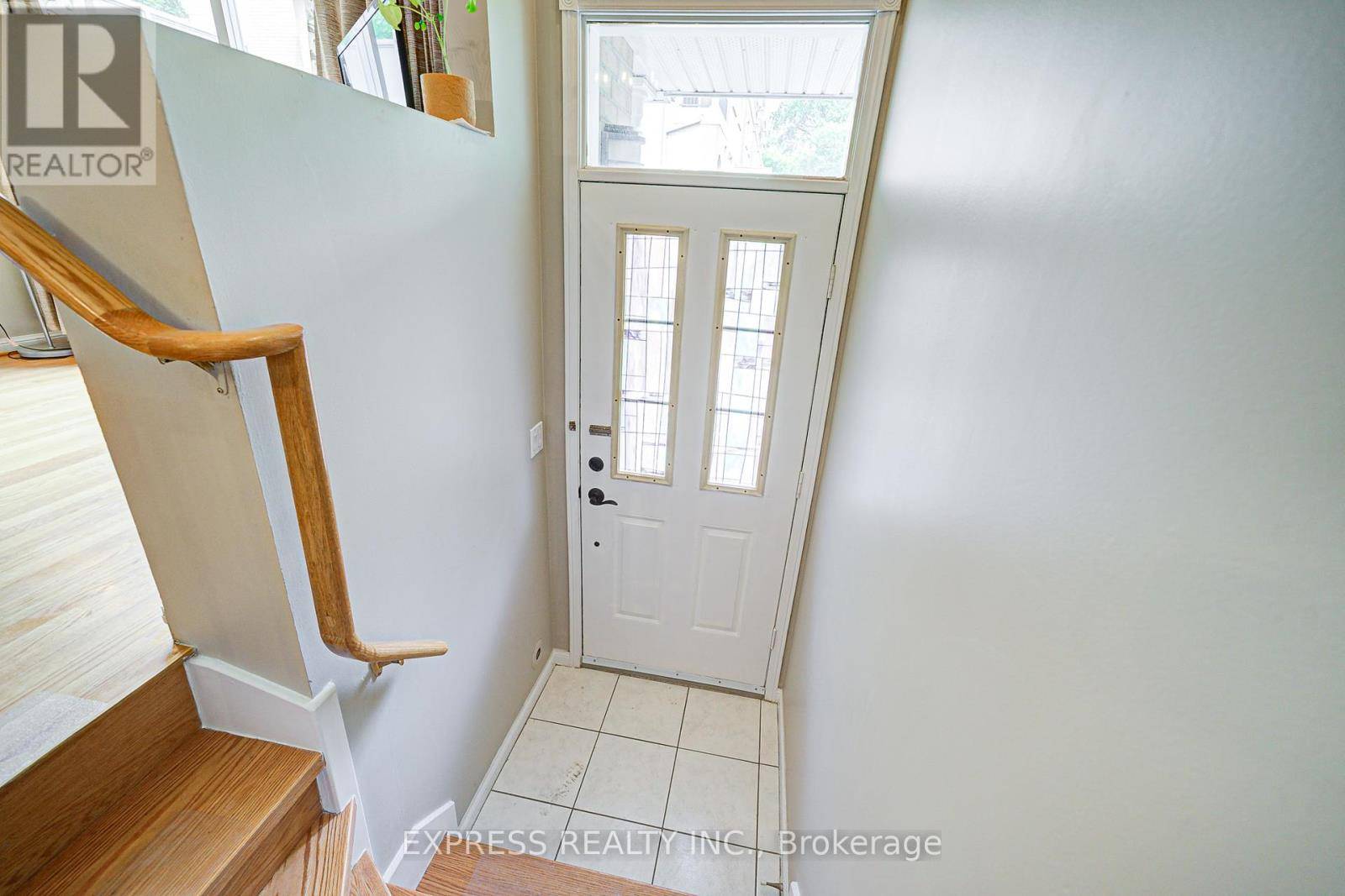 Toronto (willowdale East), ON M2N6W7,28 Sommerset WAY #1209