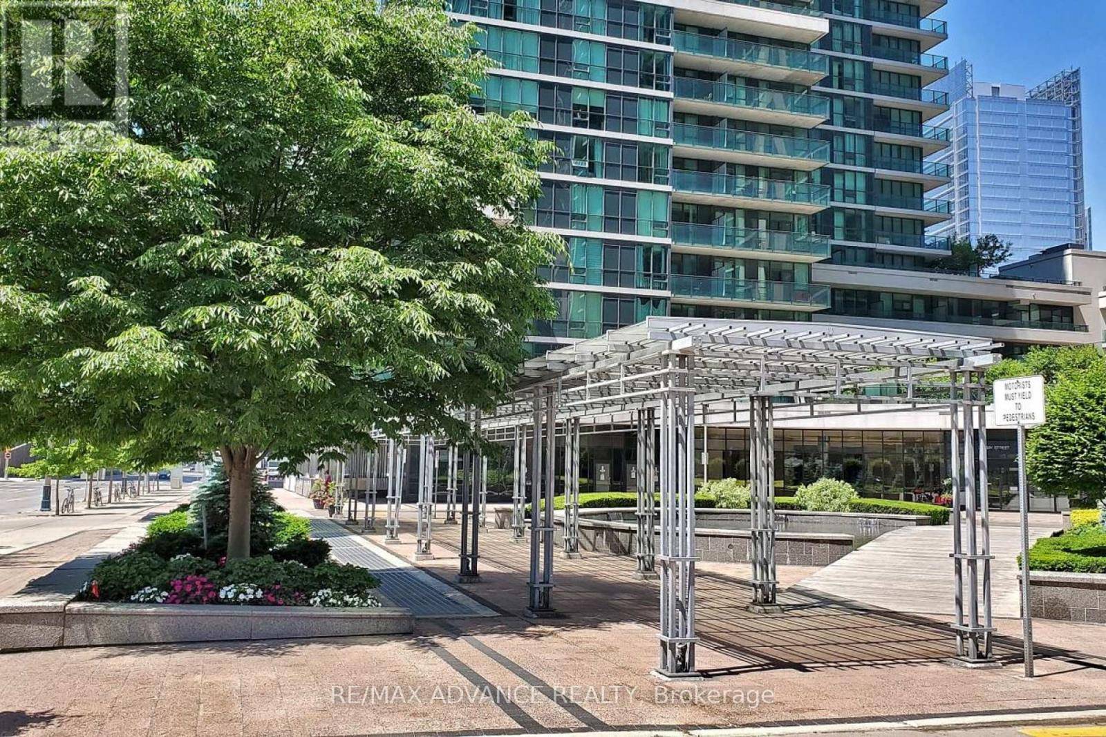 Toronto (waterfront Communities), ON M5J2Z3,33 Bay ST #4713