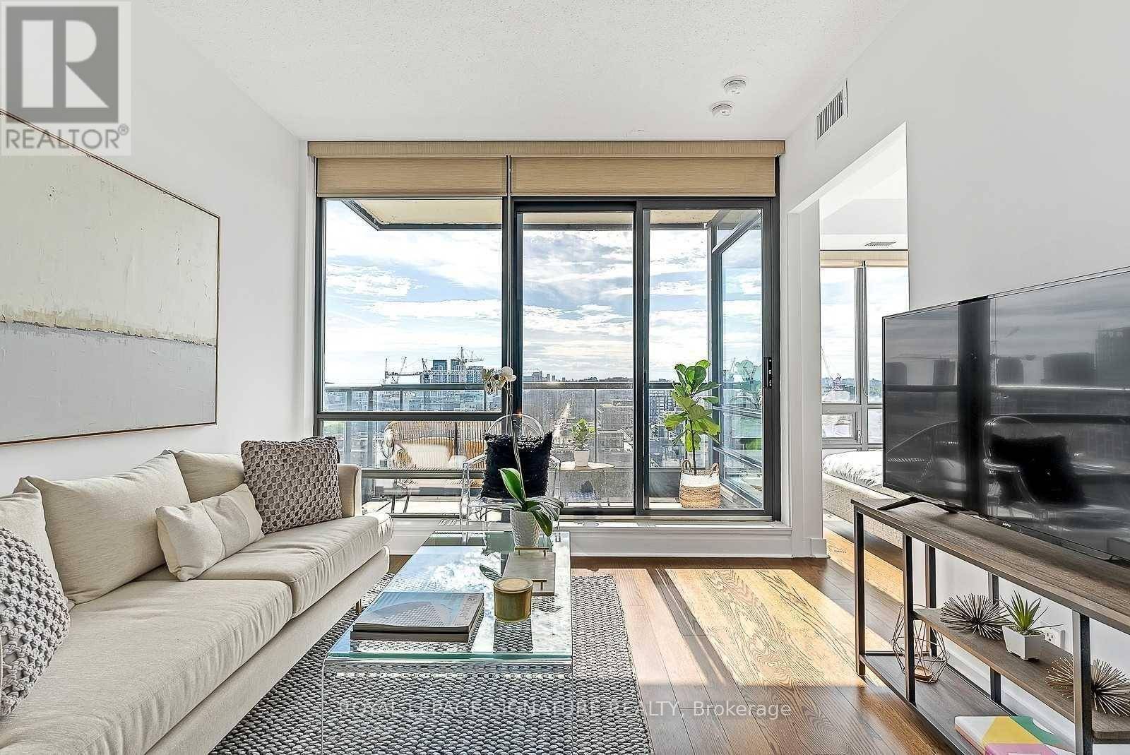 Toronto (waterfront Communities), ON M5V3T9,438 King ST West #1906