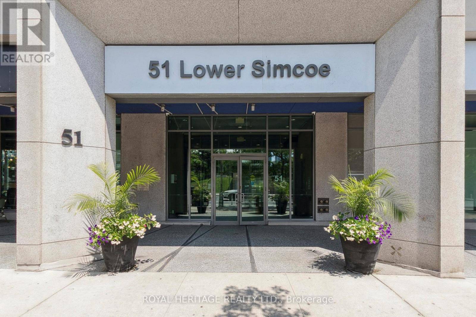 Toronto (waterfront Communities), ON M5J3A2,51 Lower Simcoe ST #1905