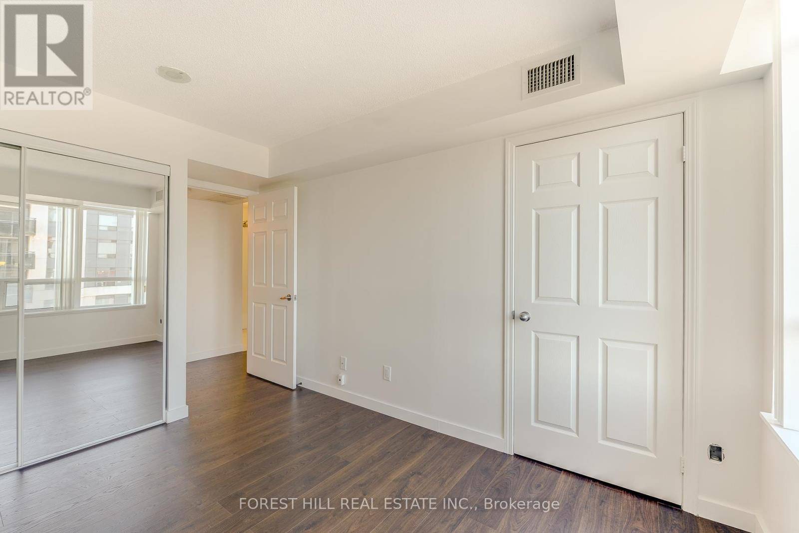 Toronto (lansing-westgate), ON M2N7C5,153 Beecroft RD #2711
