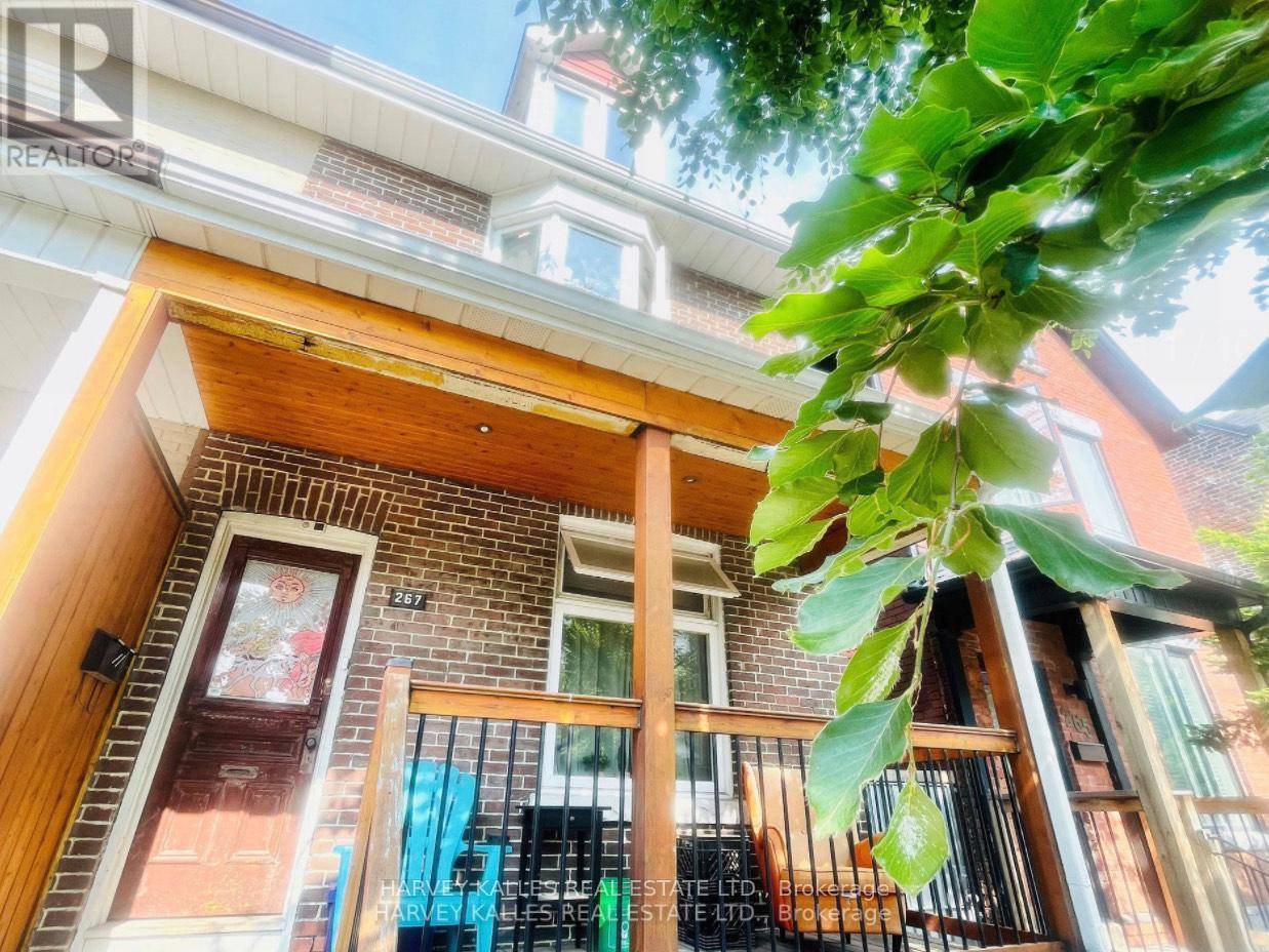 Toronto (dufferin Grove), ON M6H4A2,267 St Helens AVE #Laneway