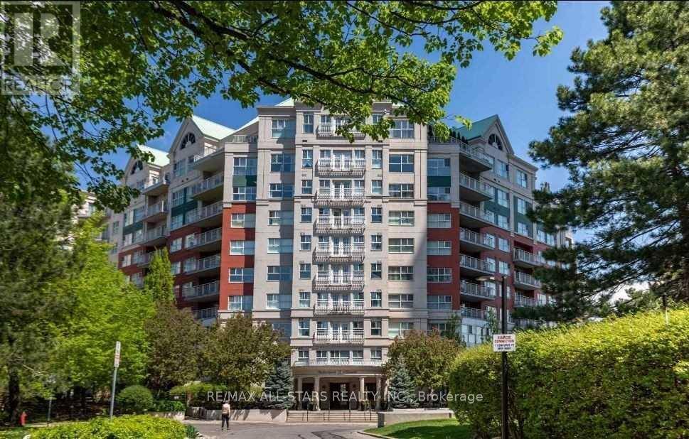 Toronto (banbury-don Mills), ON M3C3T9,18 Concorde PL #111