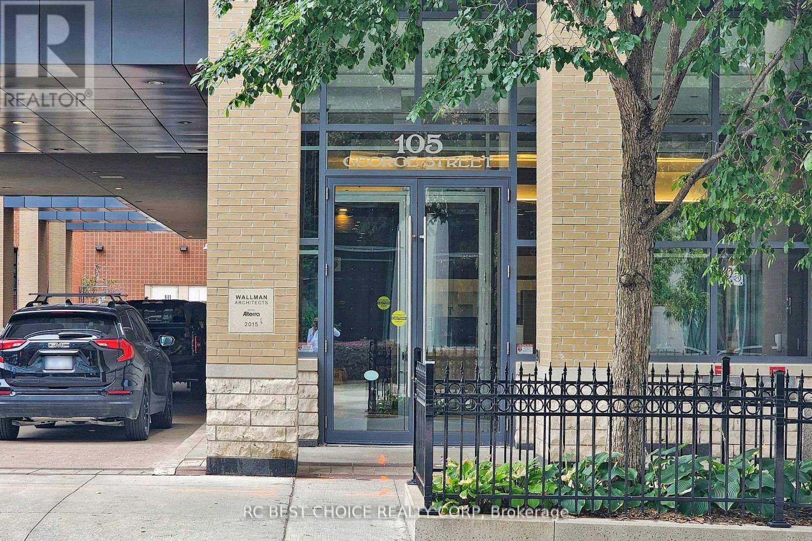 Toronto (moss Park), ON M5A2N4,105 George ST #411