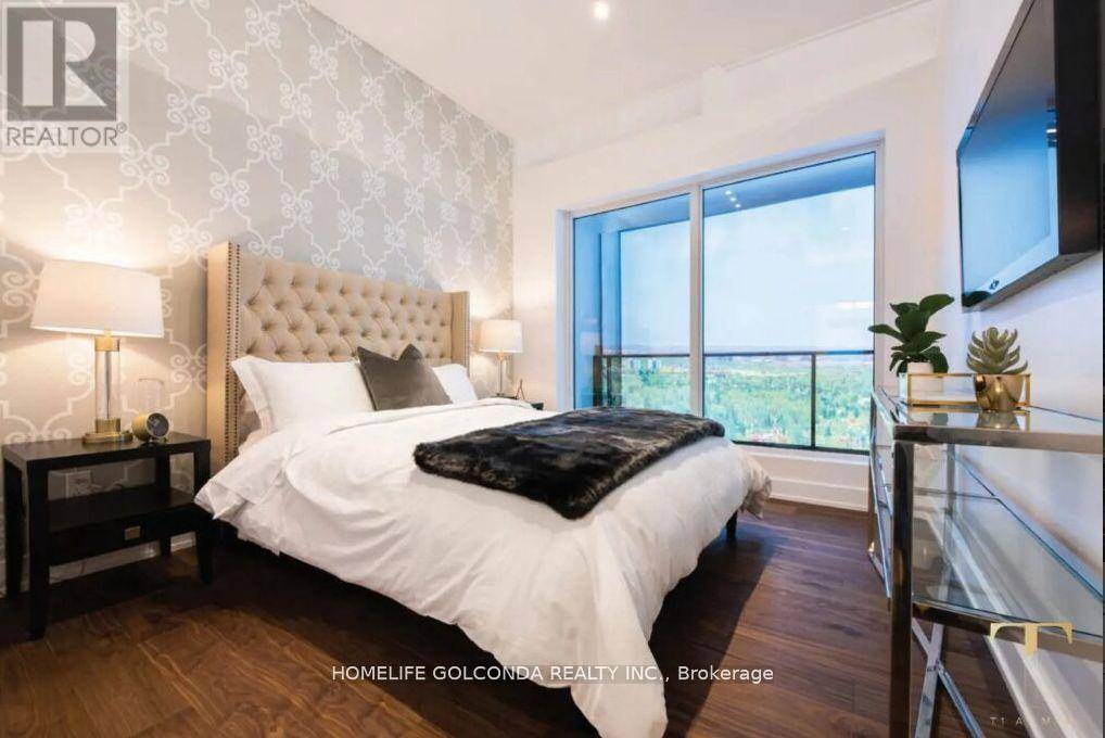 Toronto (newtonbrook East), ON M2M4E7,7 Golden Lion HTS North #N543