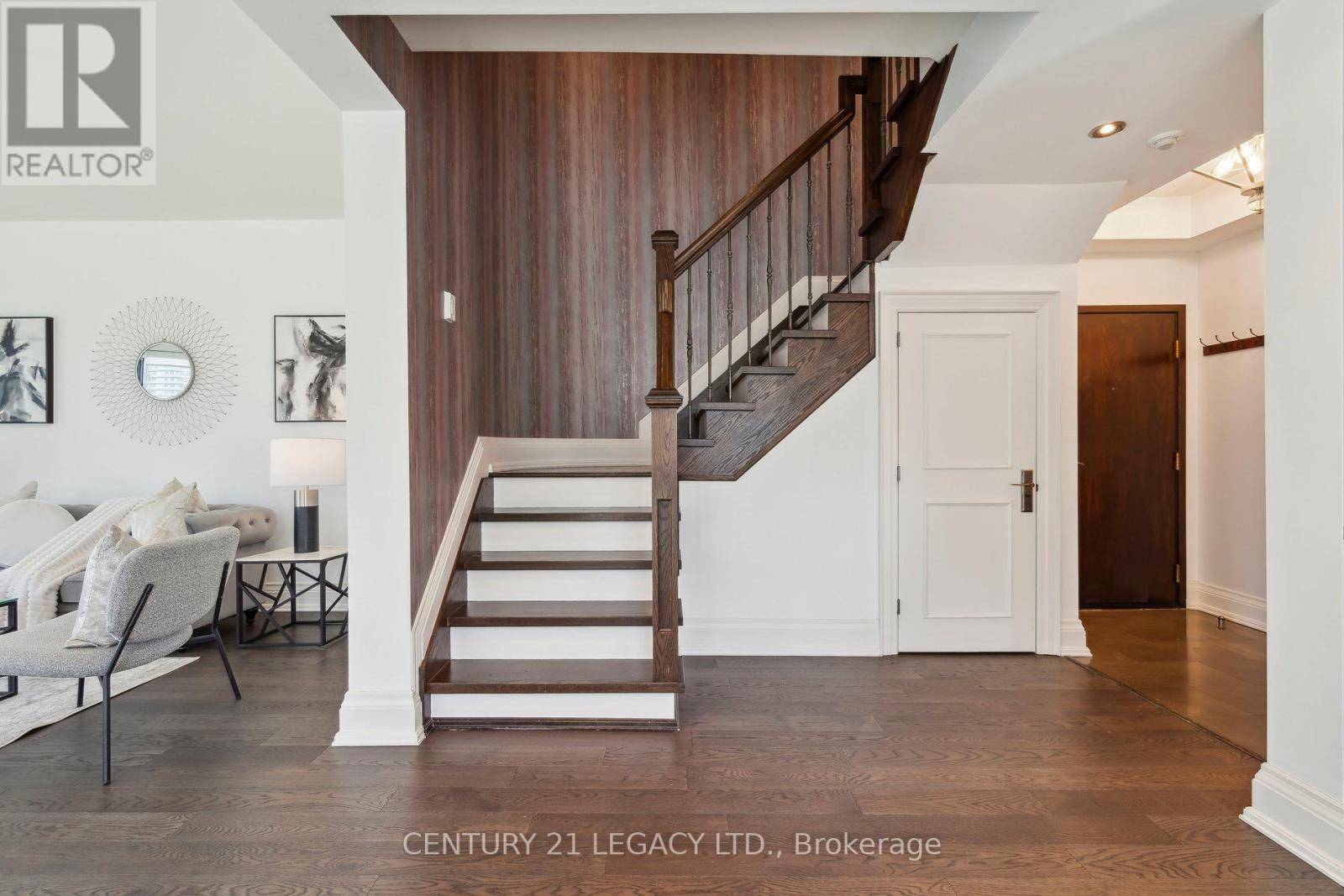 Toronto (waterfront Communities), ON M5J2R9,10 Queens Quay West #2309