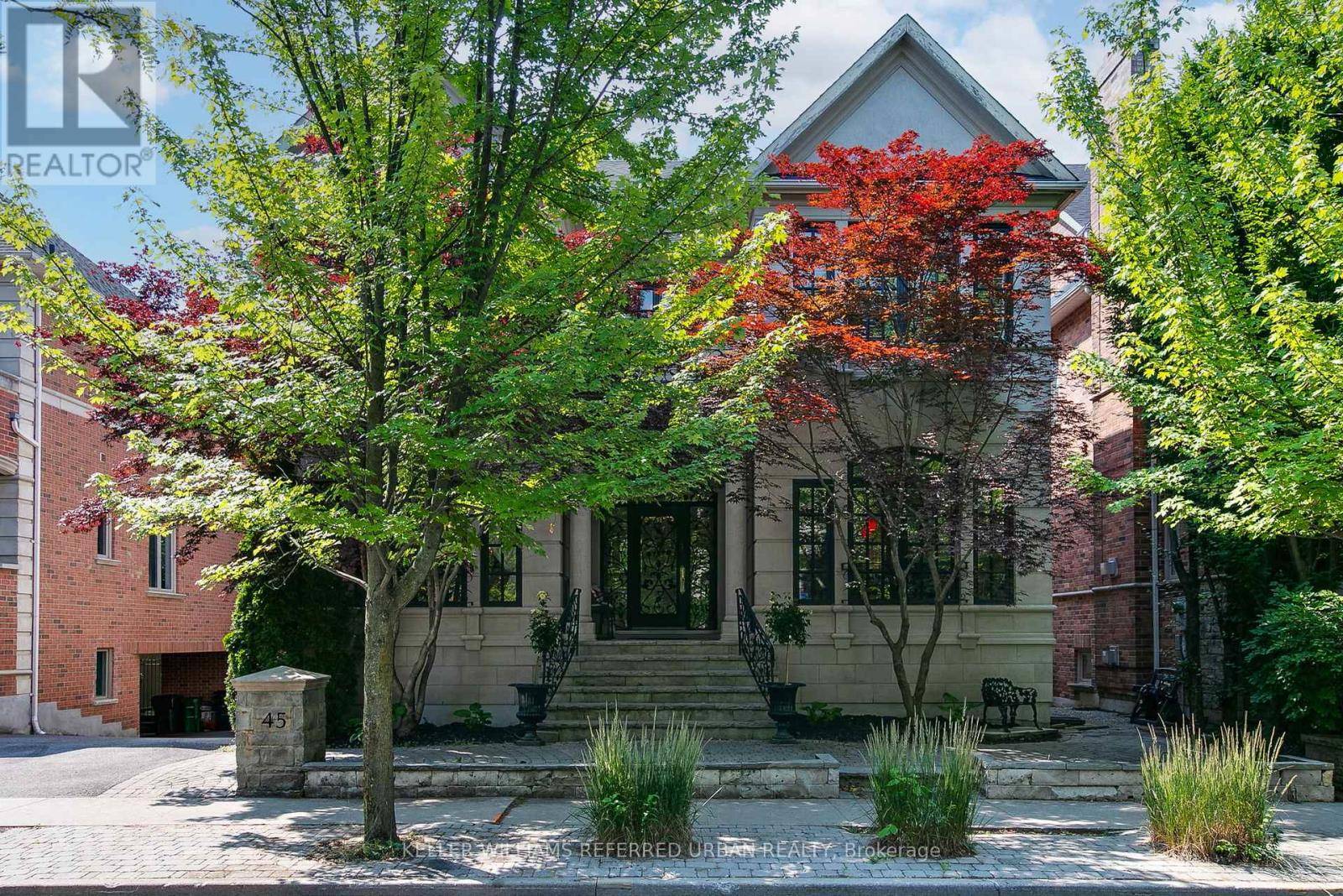 Toronto (rosedale-moore Park), ON M4W3W4,45 MATHERSFIELD DRIVE