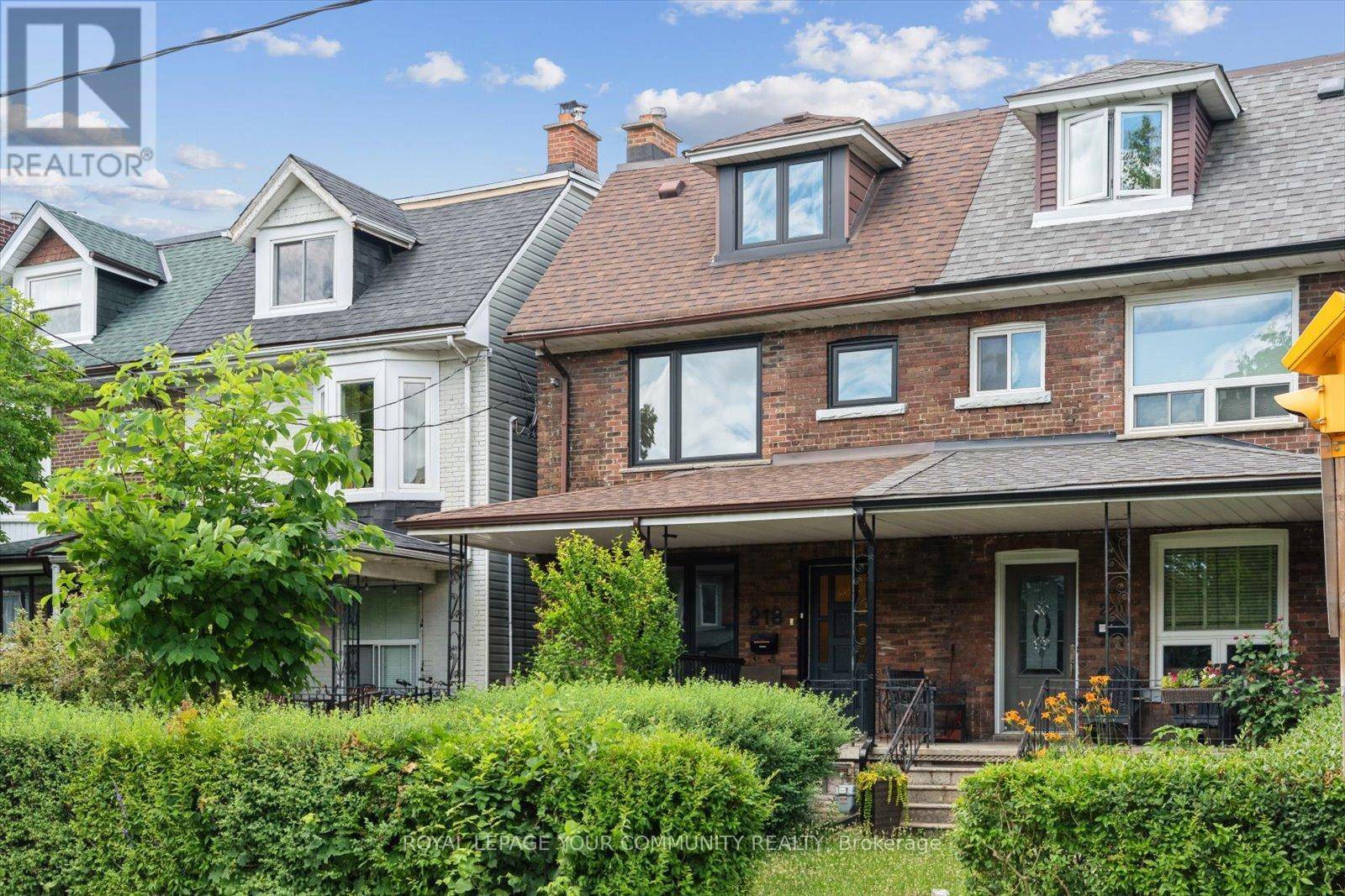 Toronto (palmerston-little Italy), ON M6G3G1,218 BEATRICE STREET