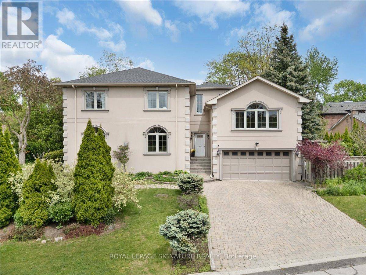 Toronto (banbury-don Mills), ON M3C2E2,1 MARSHFIELD COURT