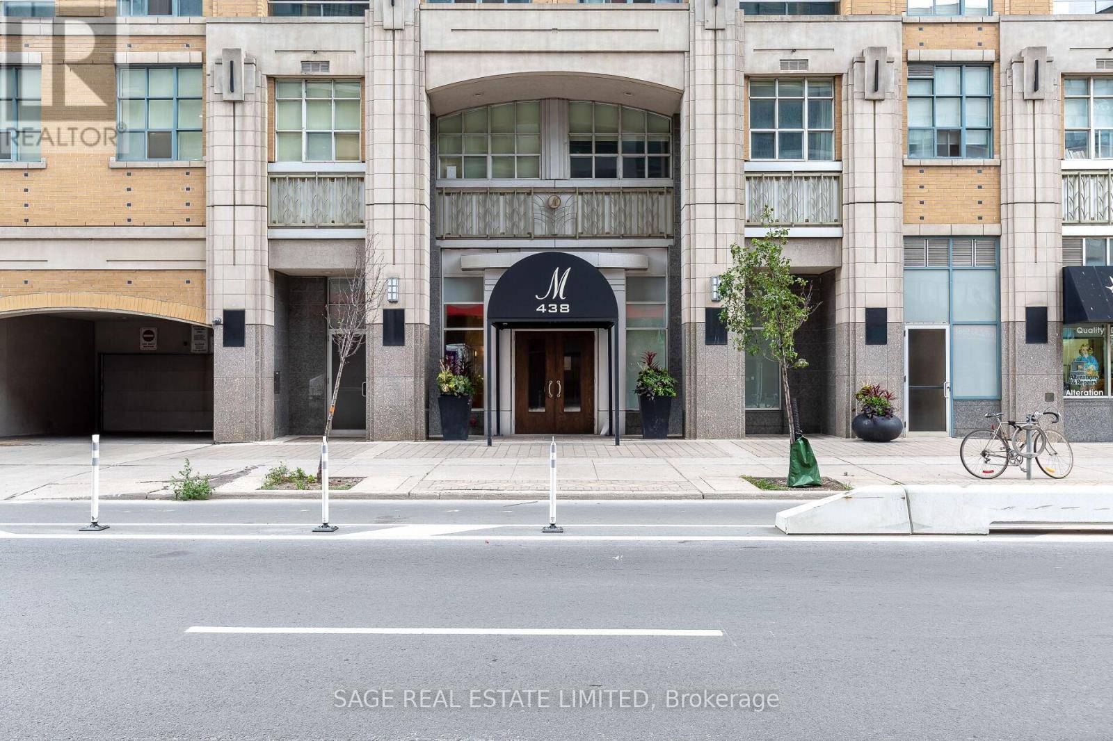 Toronto (waterfront Communities), ON M5V3S6,438 Richmond ST West #816