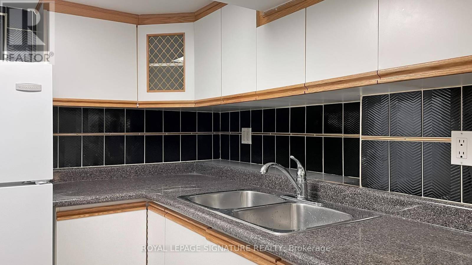 Toronto (dufferin Grove), ON M6H3N7,449 Brock AVE #Lower