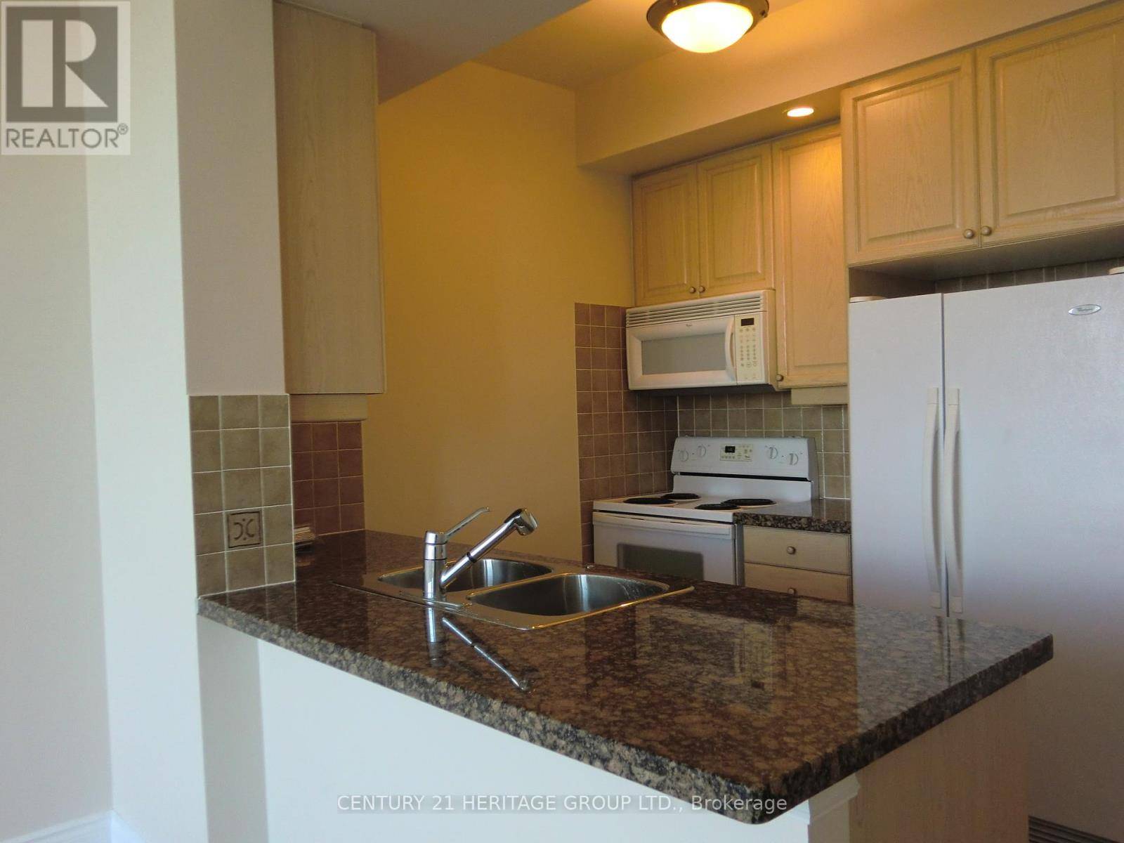Toronto (willowdale East), ON M2N7L4,10 Northtown WAY #Sph14