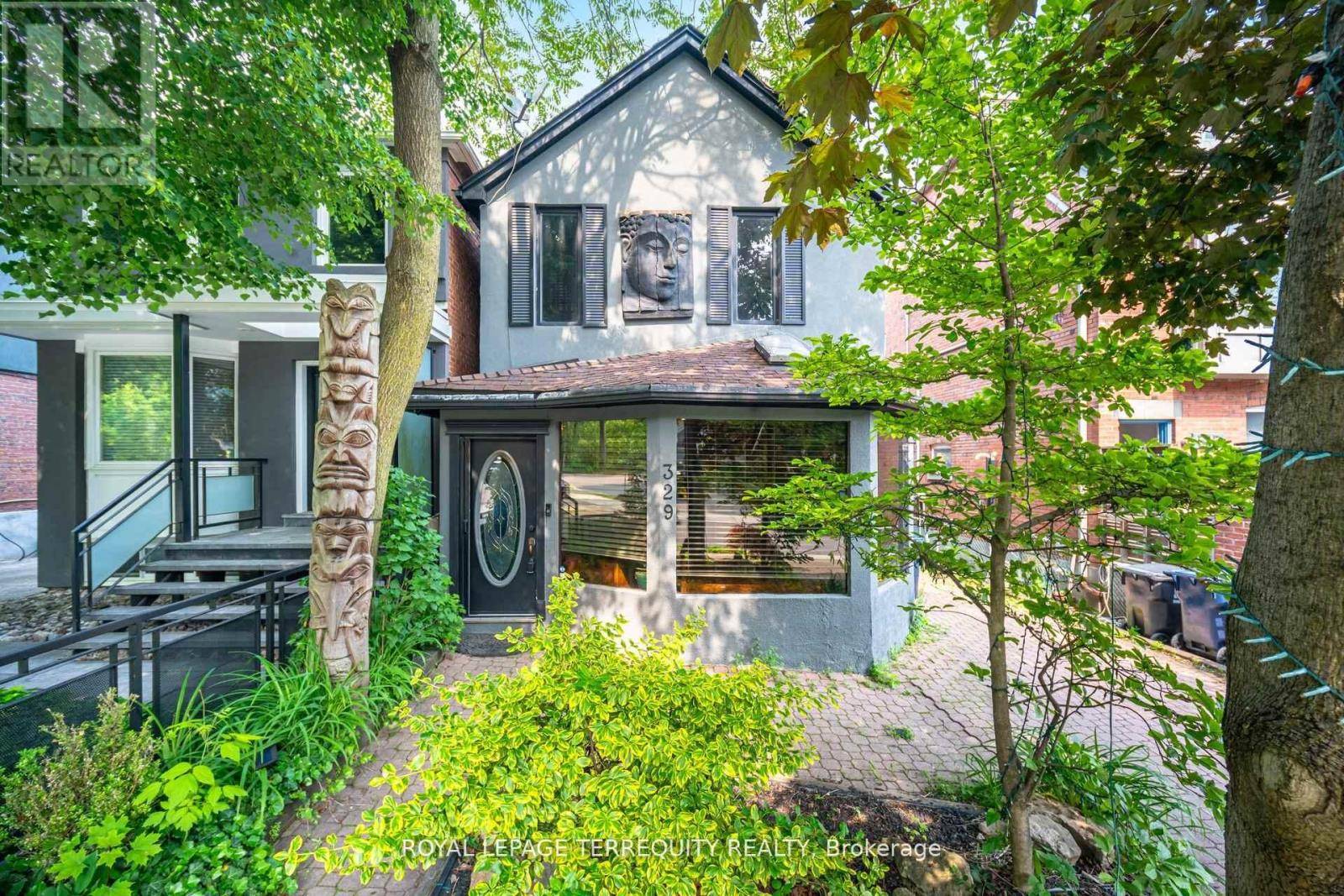 Toronto (rosedale-moore Park), ON M4W2X4,329 GLEN ROAD