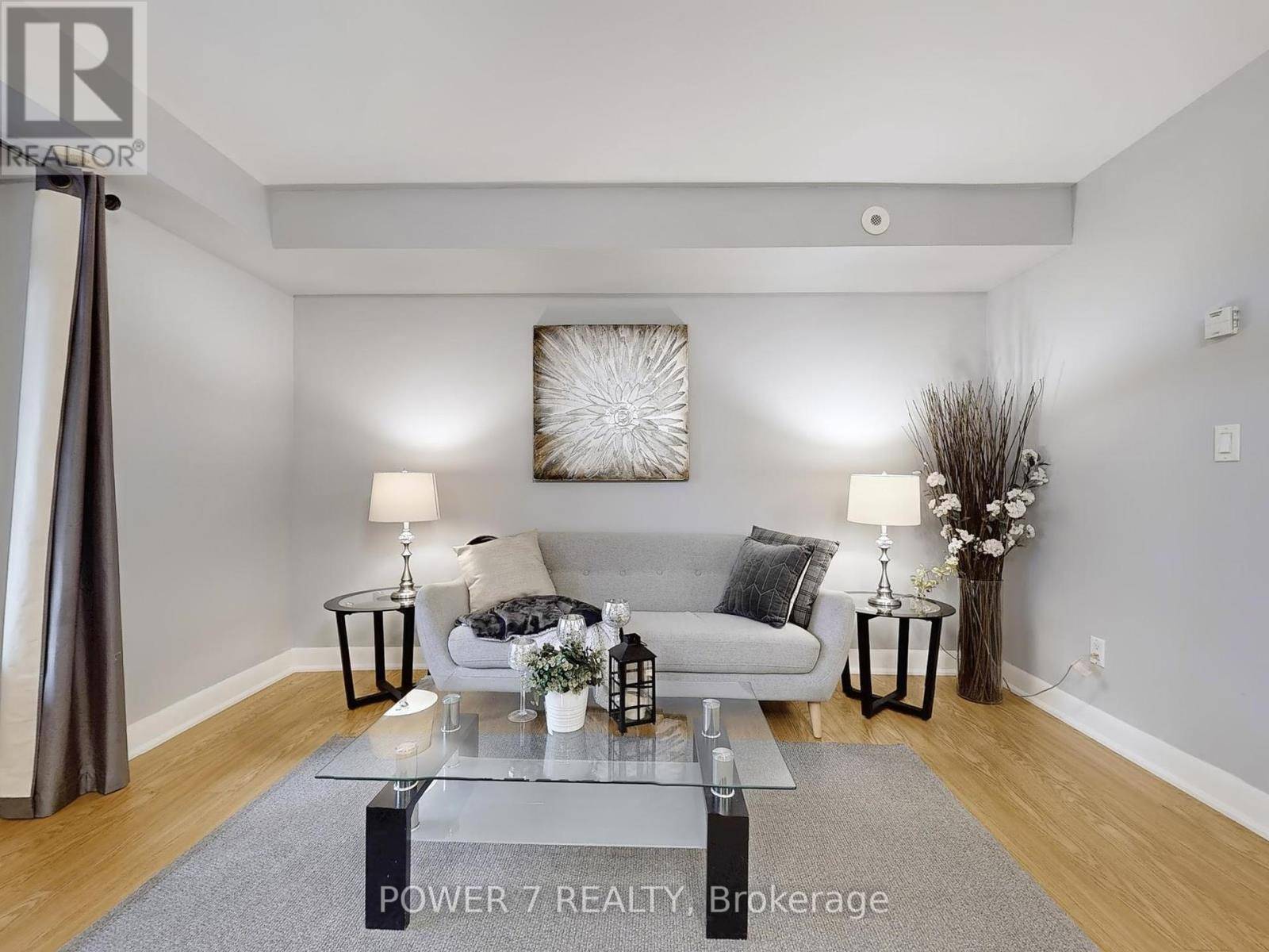 Toronto (cabbagetown-south St. James Town), ON M4Y3C1,415 Jarvis ST #147