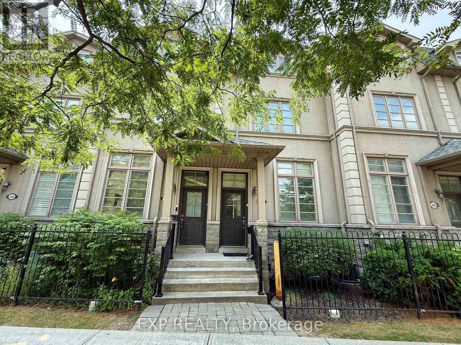 Toronto (bathurst Manor), ON M3H3S2,4444 BATHURST STREET