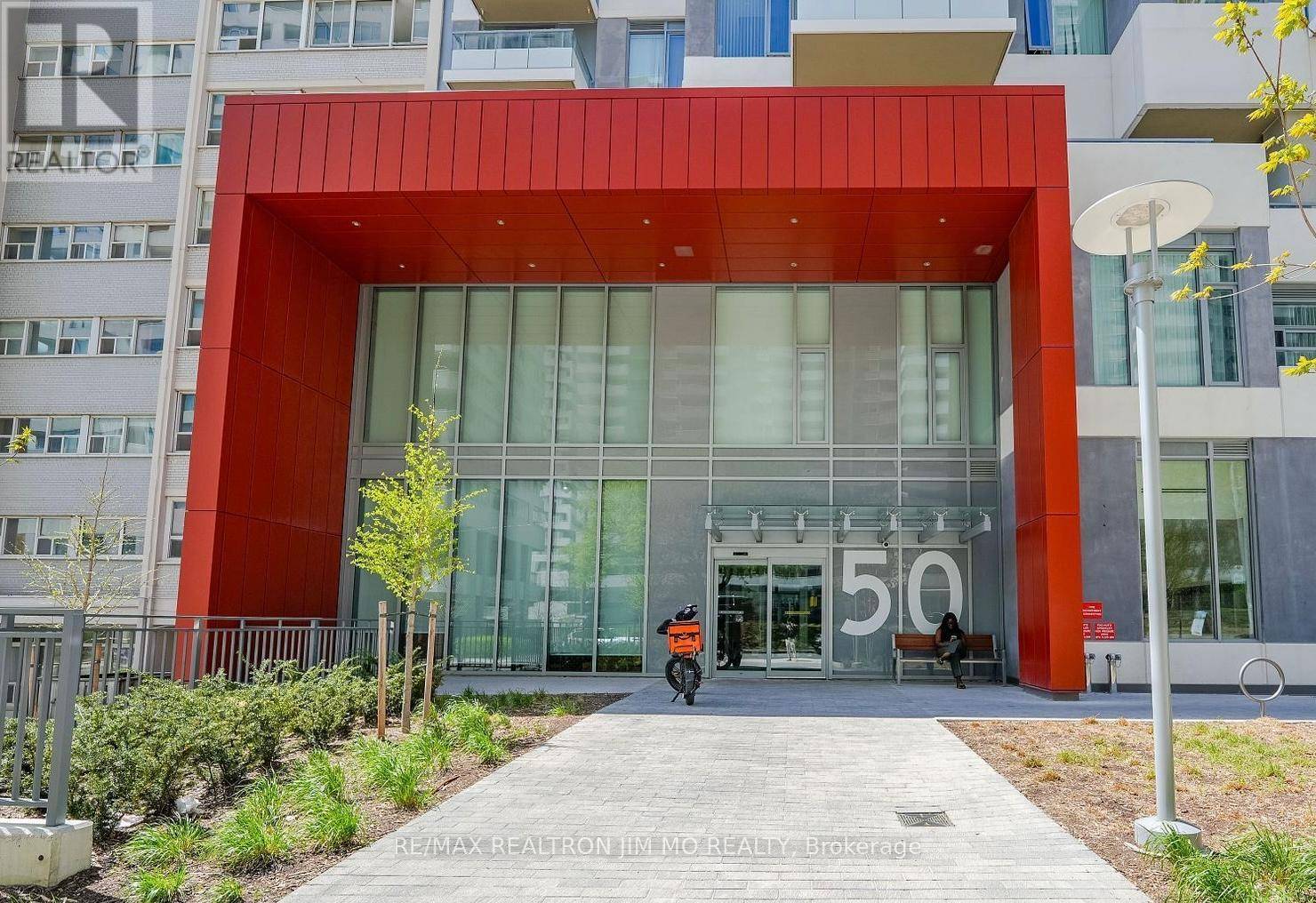 Toronto (mount Pleasant West), ON M4S0E4,50 Dunfield AVE #1716