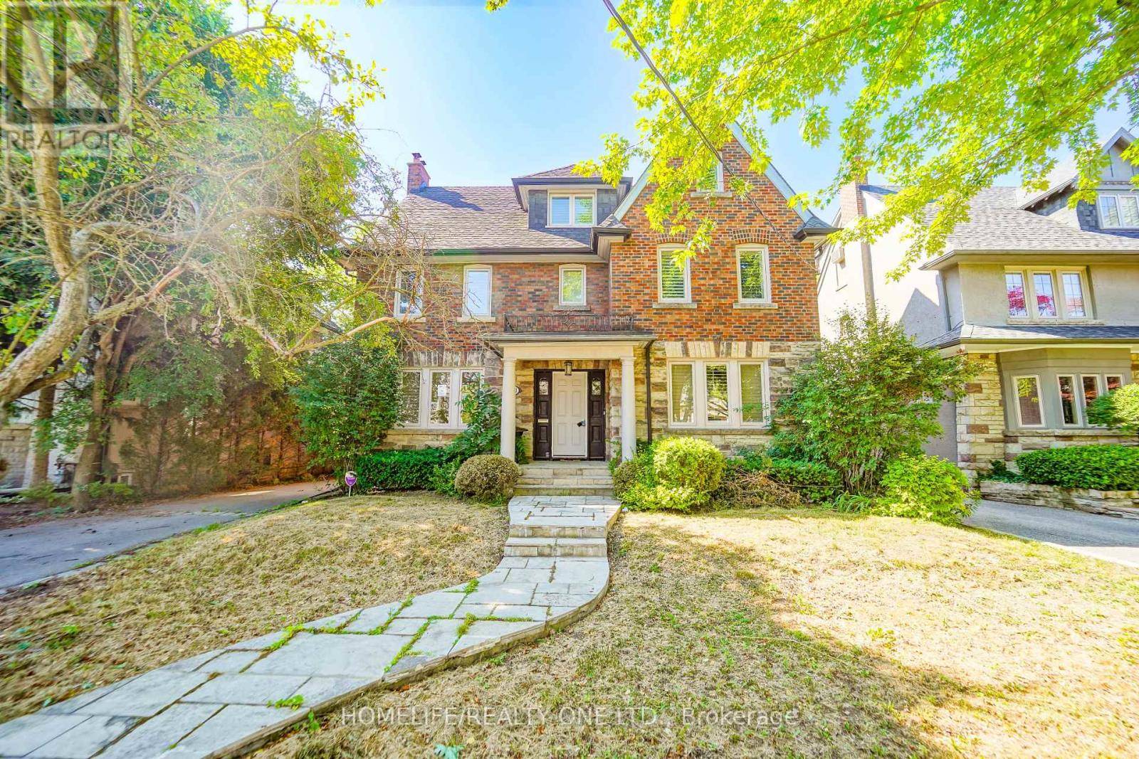 Toronto (lawrence Park South), ON M5N1R7,251 LYTTON BOULEVARD