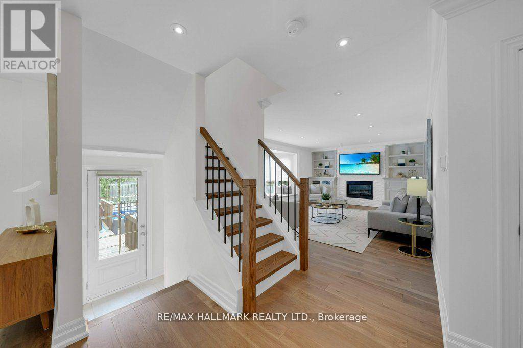 Toronto (banbury-don Mills), ON M3B2P7,29 CHARNWOOD ROAD