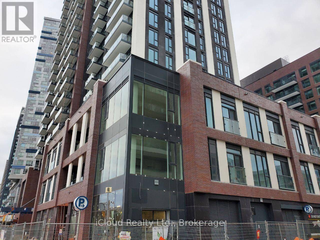 Toronto (regent Park), ON M5A3P7,130 River ST #203