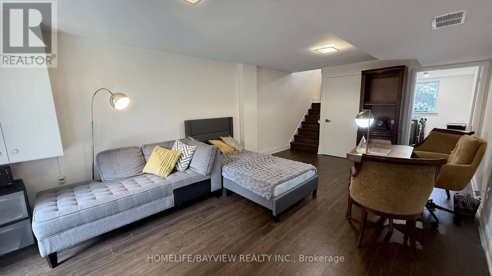 Toronto (st. Andrew-windfields), ON M2L1T8,85 CRIMSON MILLWAY