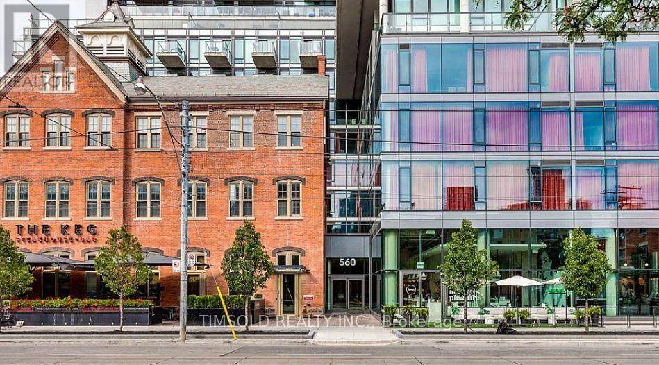 Toronto (waterfront Communities), ON M5V0L5,560 King ST West #808