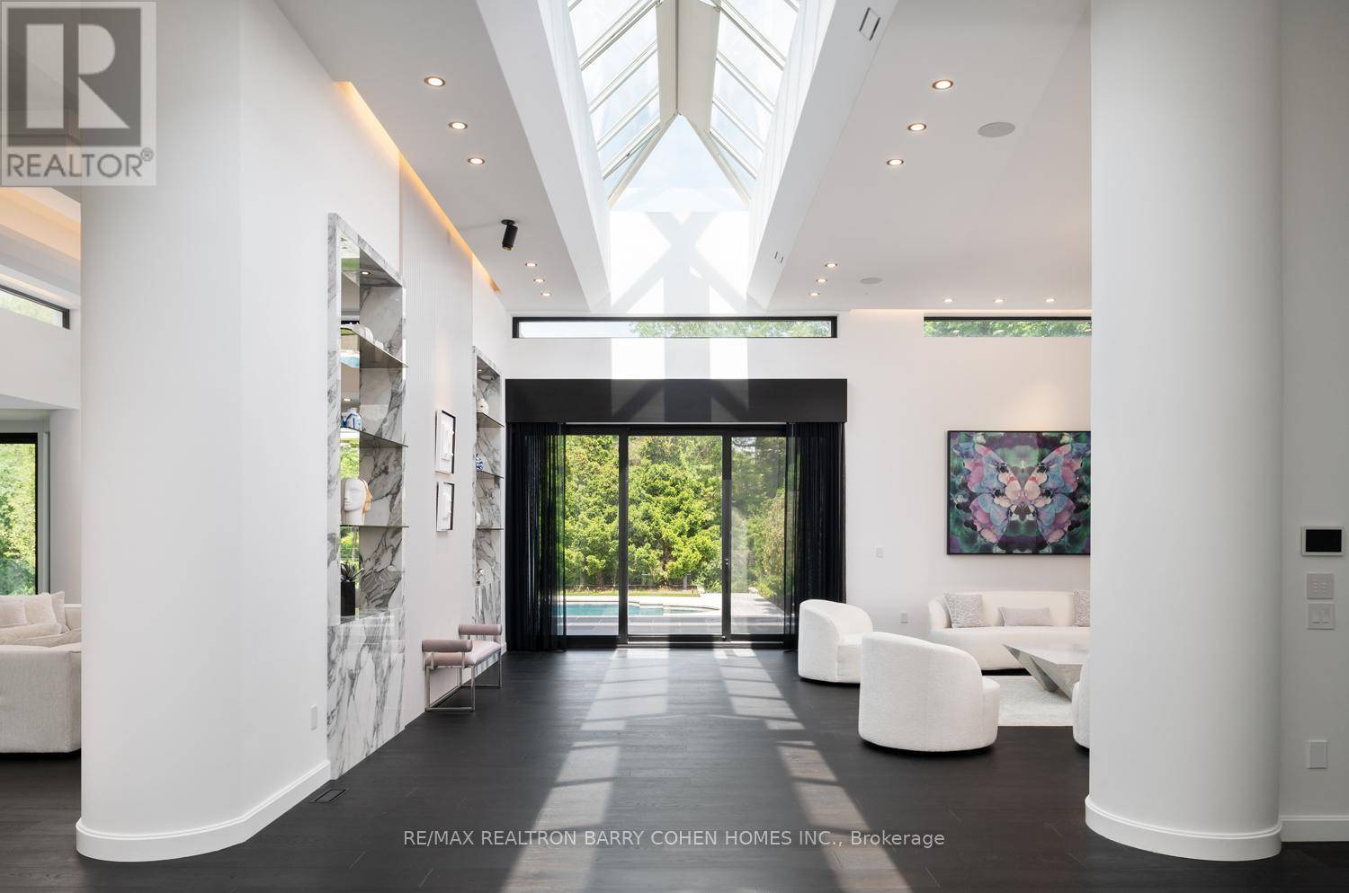 Toronto (bridle Path-sunnybrook-york Mills), ON M3C2N3,45 PARK LANE CIRCLE